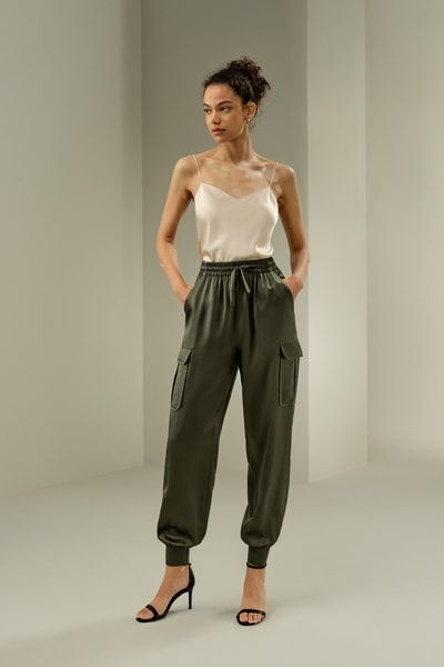 Elegante Cargo-Jogger aus Seide