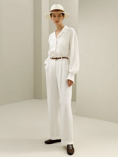 Seidenbluse mit Glockenärmeln