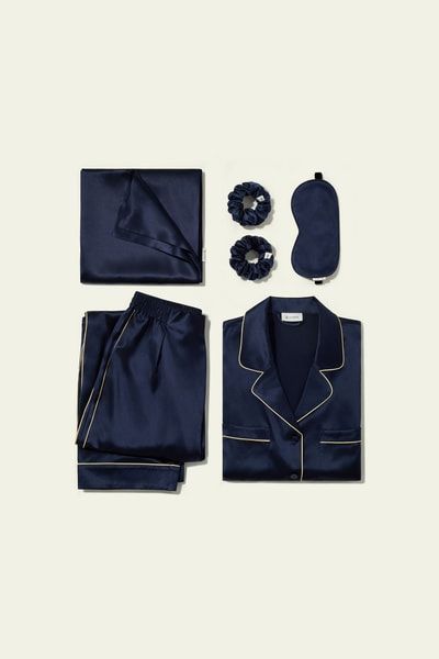 Seiden-Pyjama-Set mit Knopfleiste