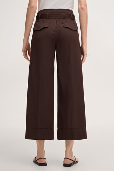 Hochtaillierte Culotte mit Gürtel