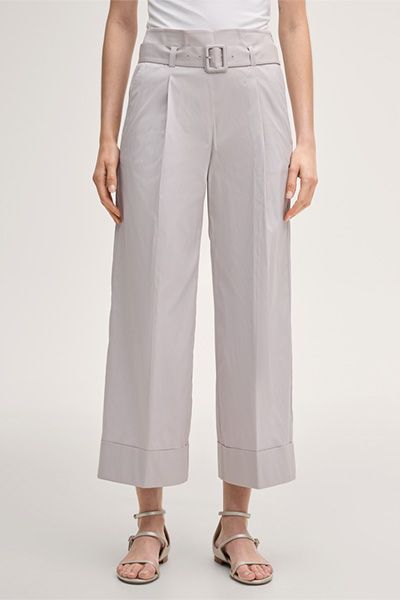 Hochtaillierte Culotte mit Bundfalten