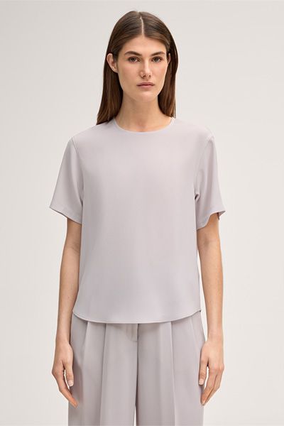 Minimalistische Kurzarm-Bluse aus Crepe