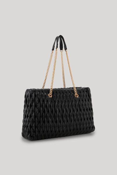 Geraffte Kunstleder-Handtasche mit Kettengurt