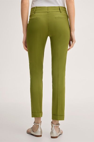 Taillierte Baumwollhose mit Umschlag