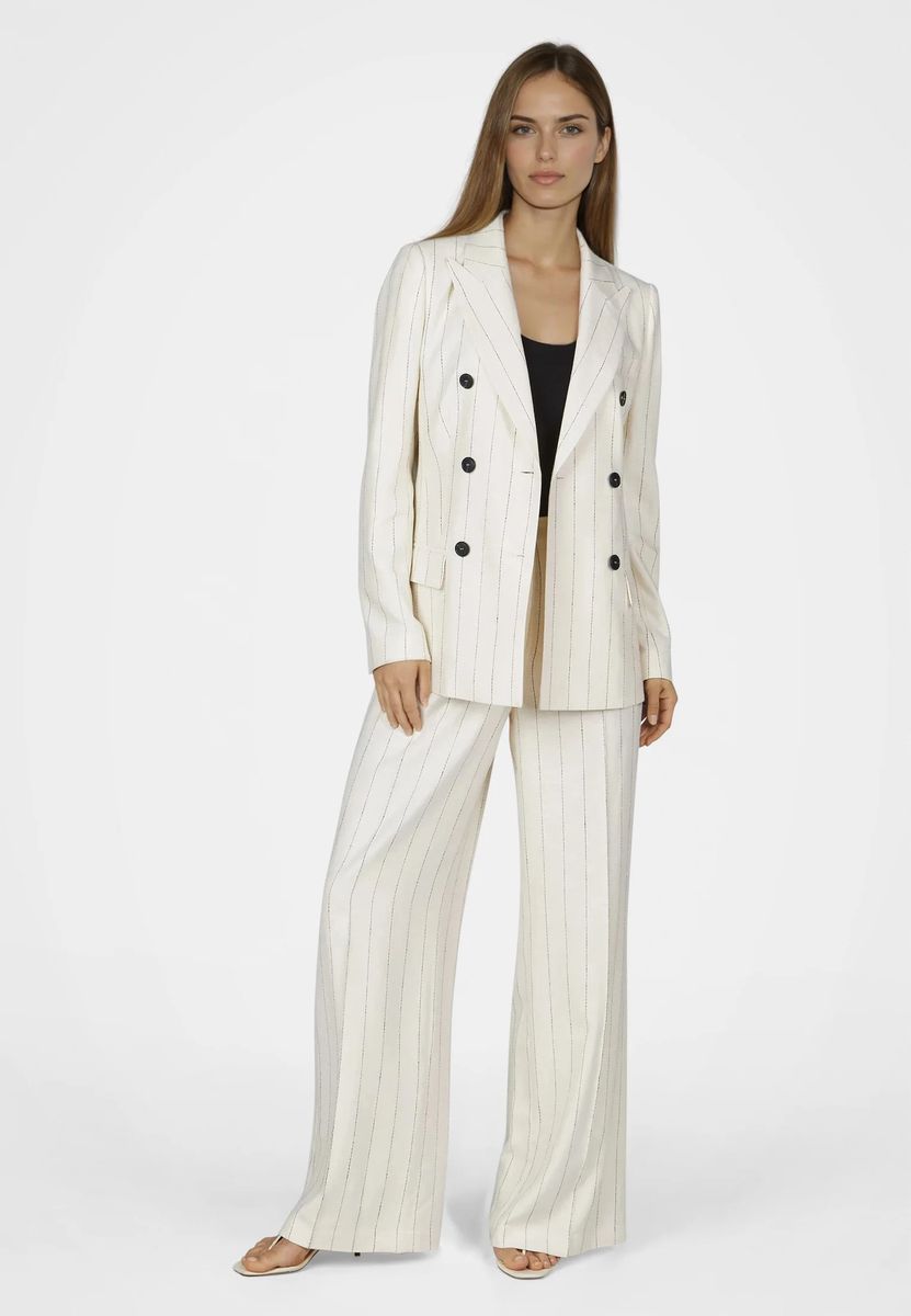 Taillierter Nadelstreifen-Blazer aus Leinenmix