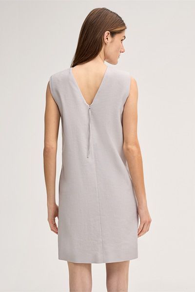Minimalistisches ärmelloses Leinen-Eggshape-Kleid
