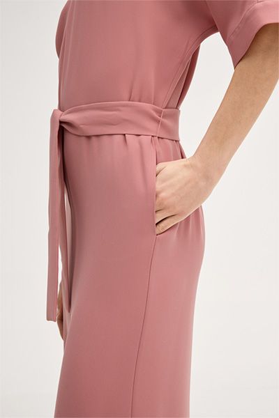 Midi-Kaftankleid aus Crêpe mit Gürtel