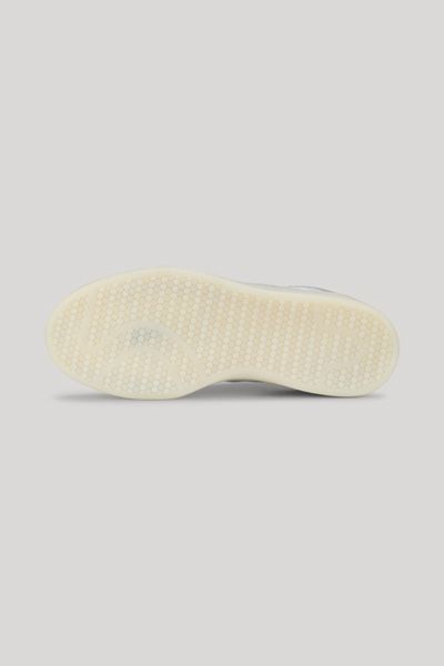 Flache Sneaker aus Metallic-Leder