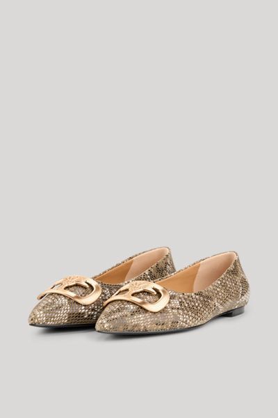 Spitze Ballerinas mit Schlangenmuster-Optik