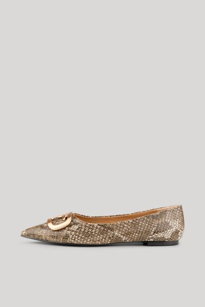 Spitze Ballerinas mit Schlangenmuster-Optik