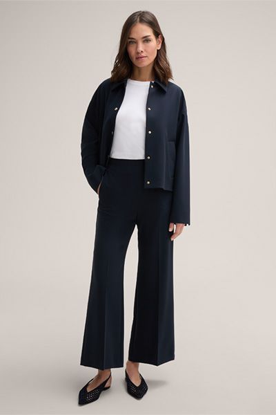 Moderne Weitbein-Crepe-Culotte