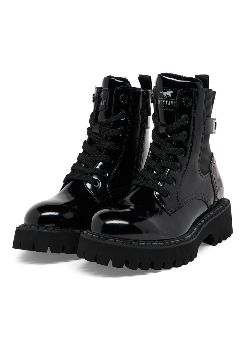 Lack-Schnürstiefeletten mit Profilsohle
