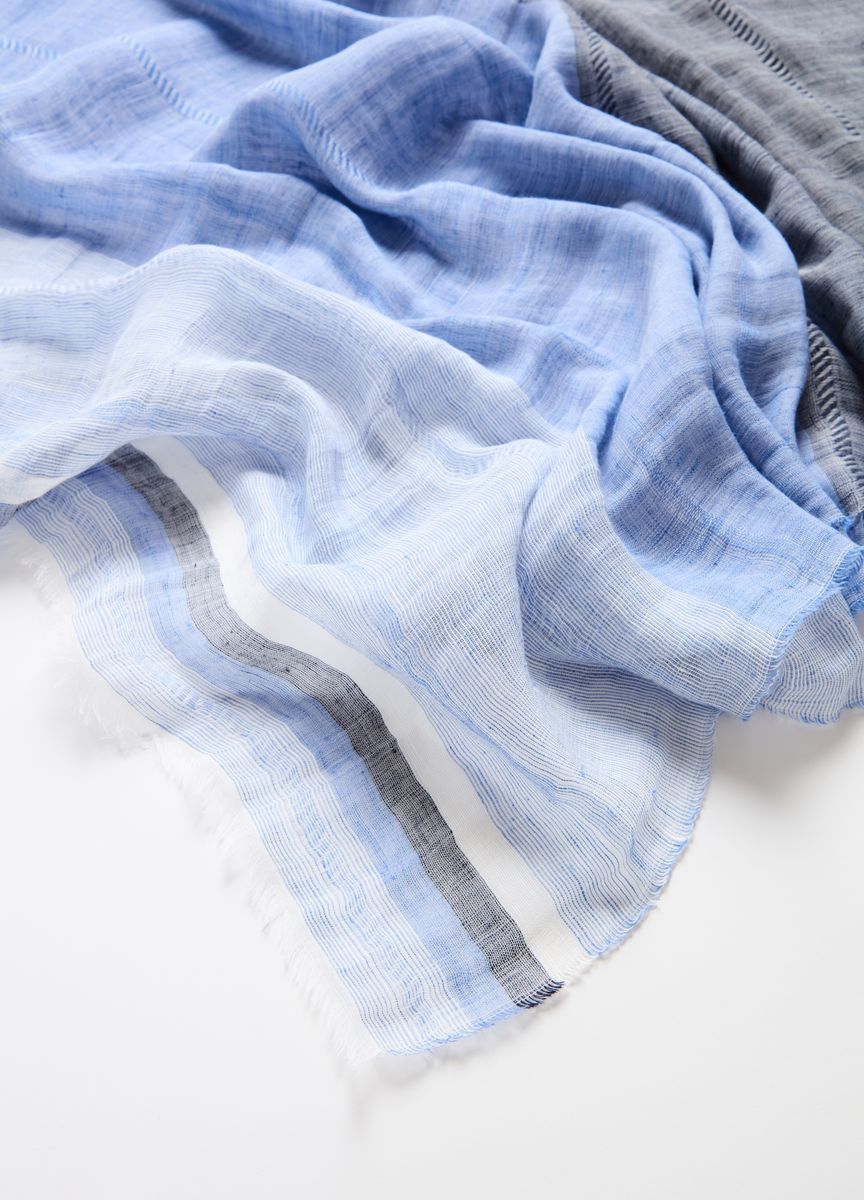 Kurzärmeliges Stricktop mit Stehkragen