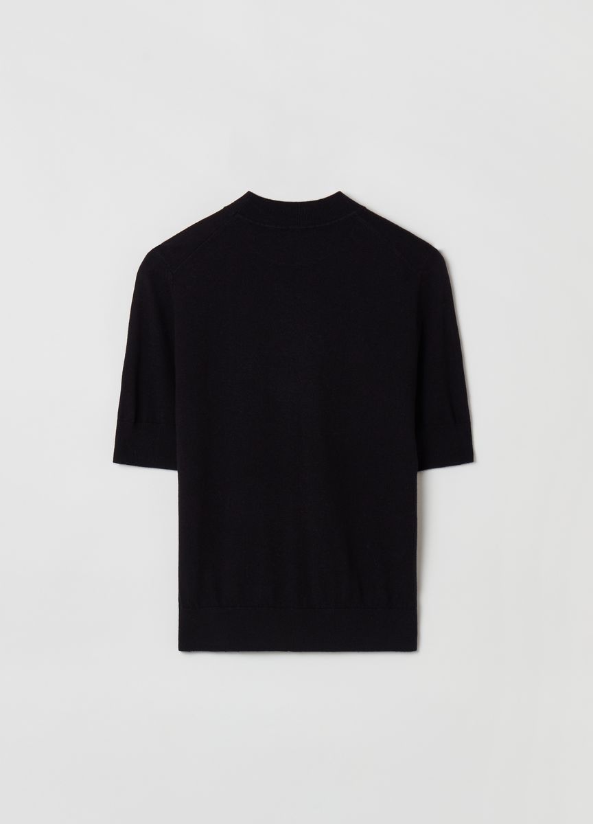 Kurzärmeliges Stricktop mit Stehkragen