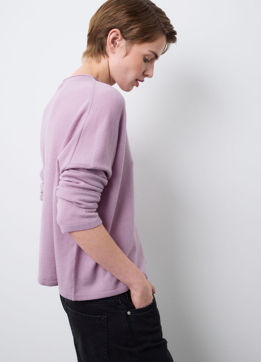 Kurzärmeliges Stricktop mit Stehkragen