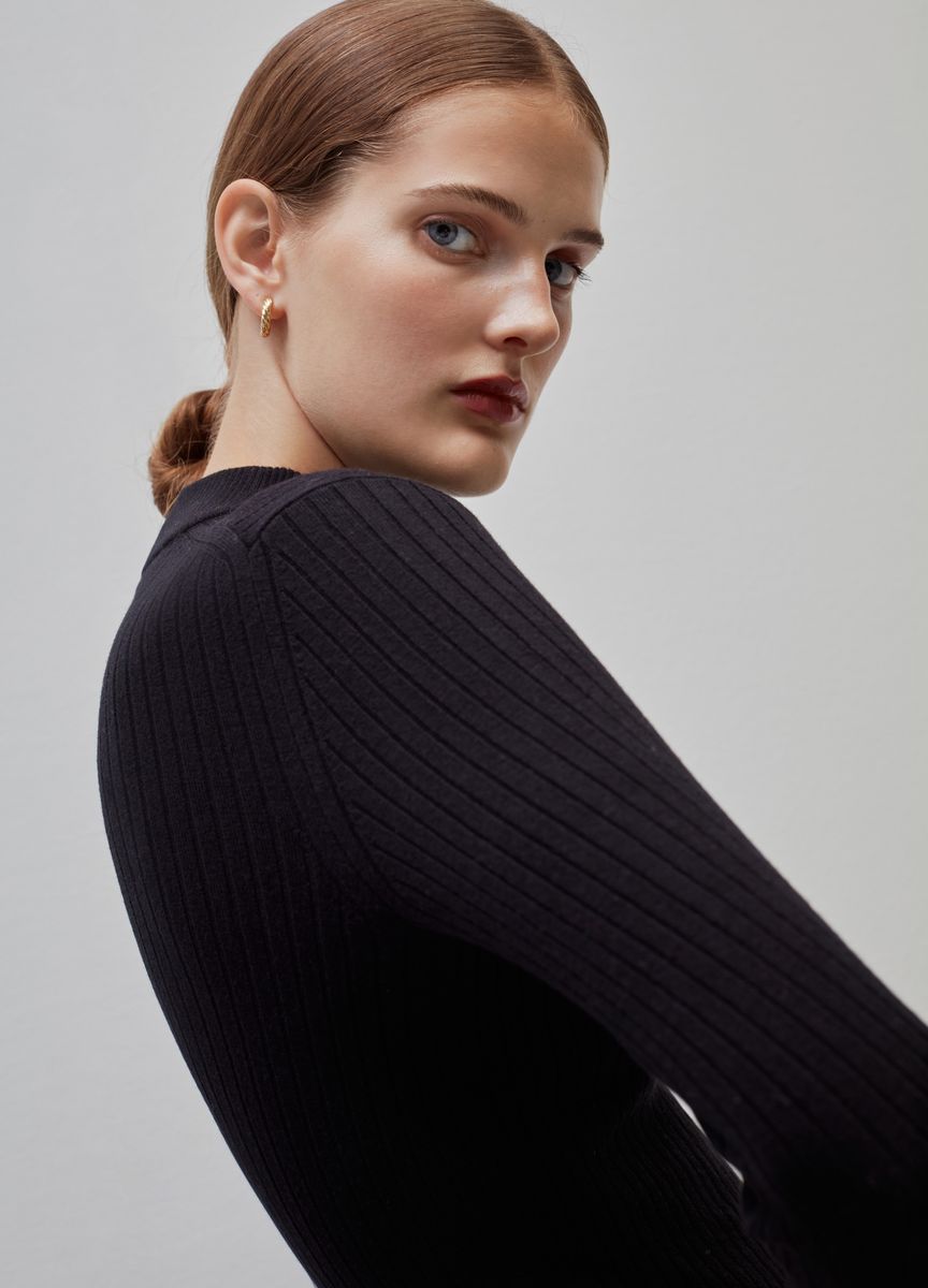 Feinripp-Strickpullover mit Stehkragen