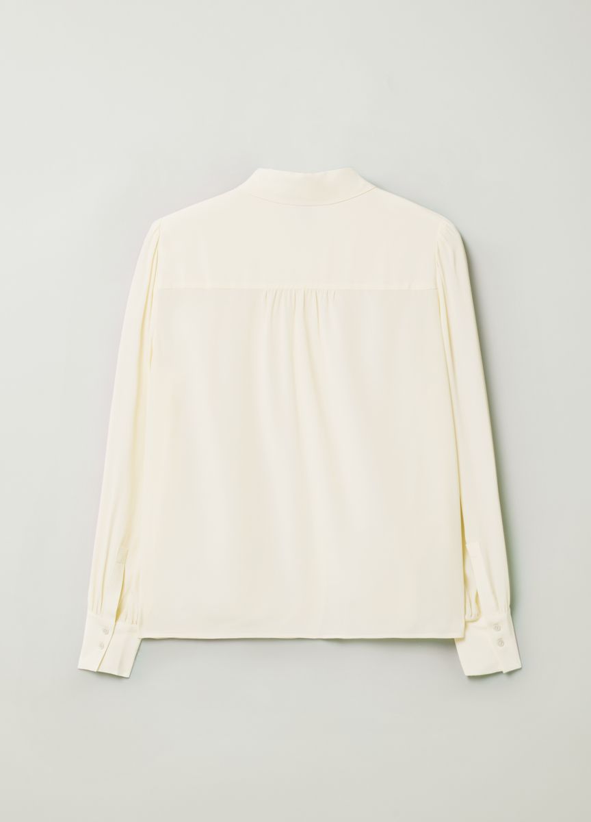 Klassischer Strick-Cardigan mit V-Ausschnitt
