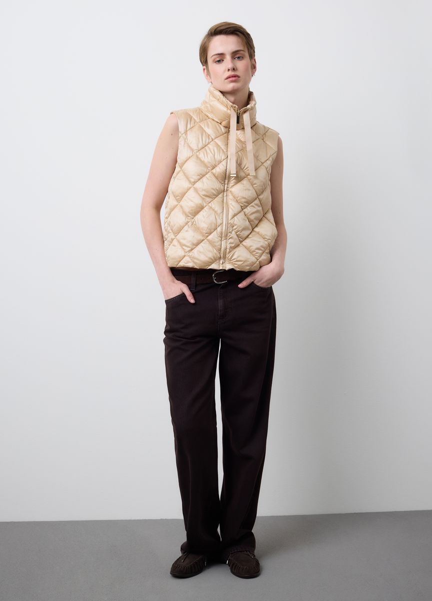 Klassischer Strick-Cardigan mit V-Ausschnitt