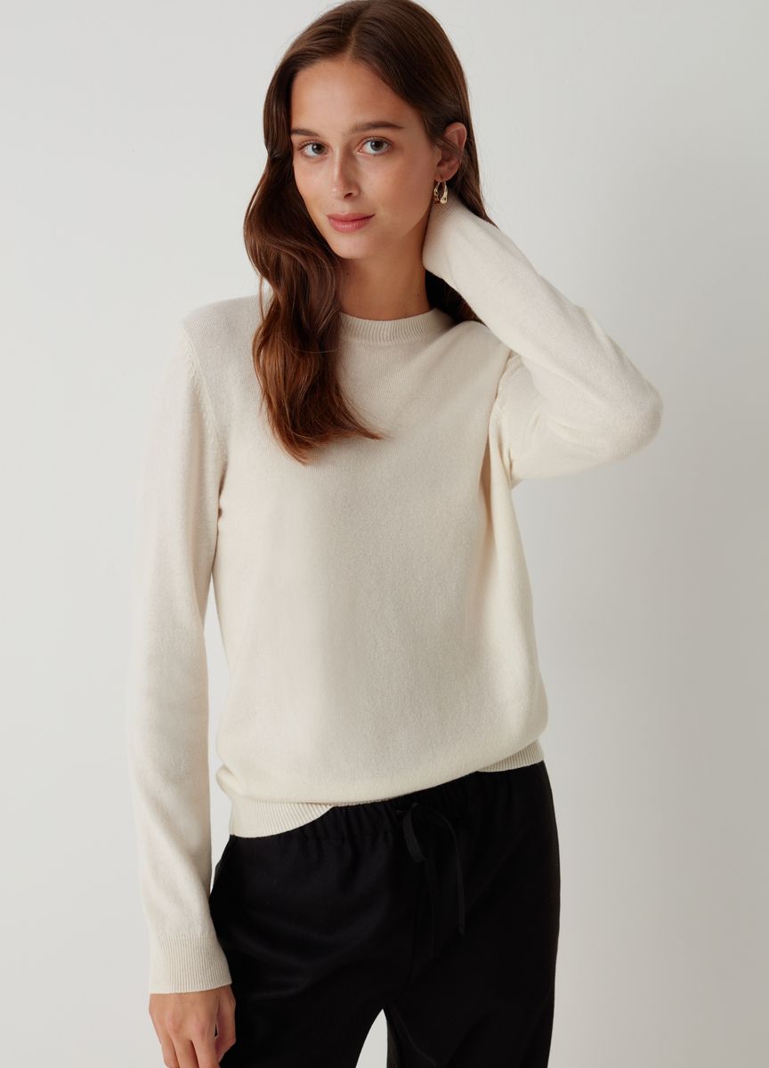 Klassischer Feinstrickpullover mit Rundhalsausschnitt