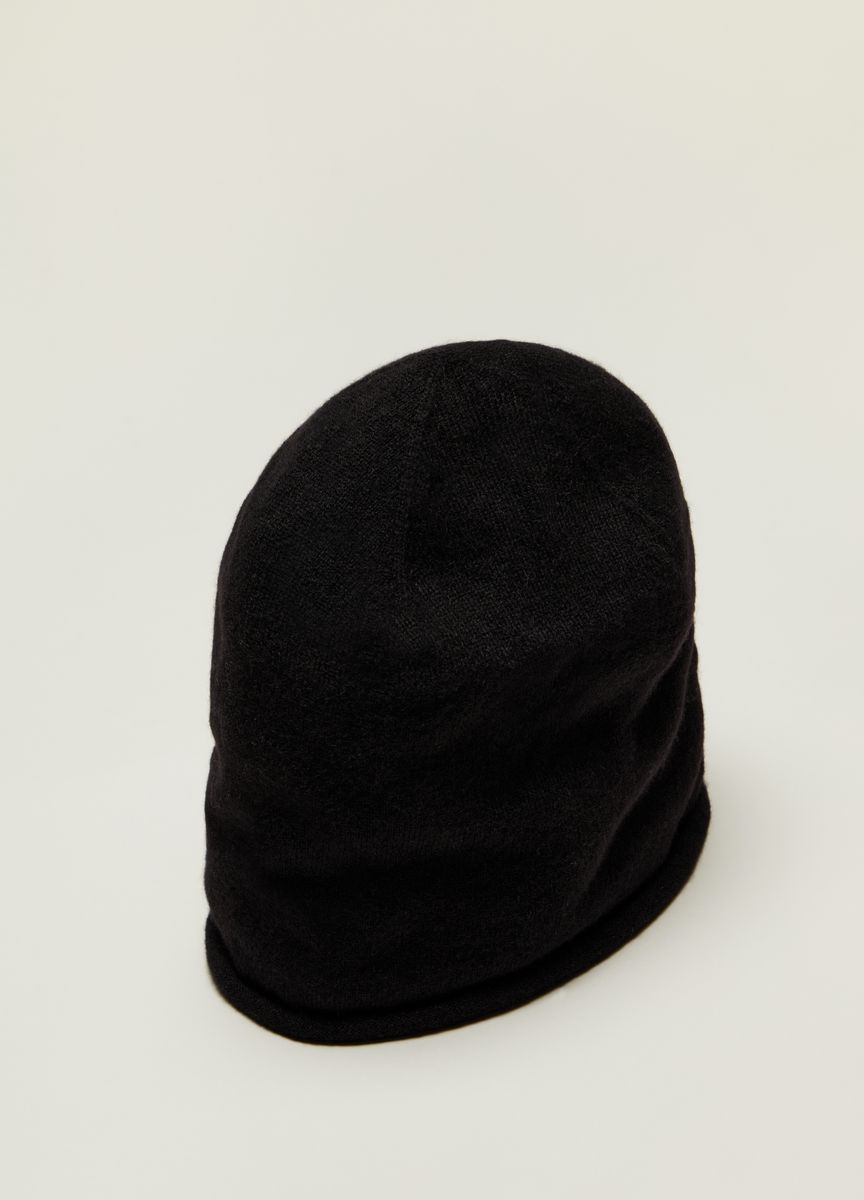 Minimalistische Feinstrick-Beanie