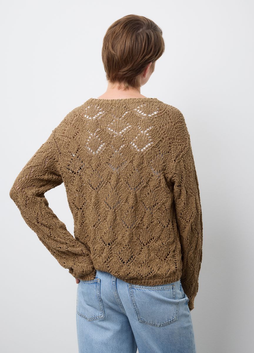 Minimalistischer übergroßer Strickschal