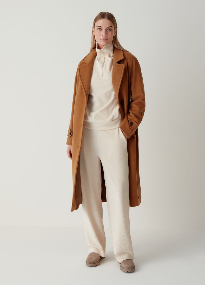 Eleganter Wickelmantel mit Gürtel