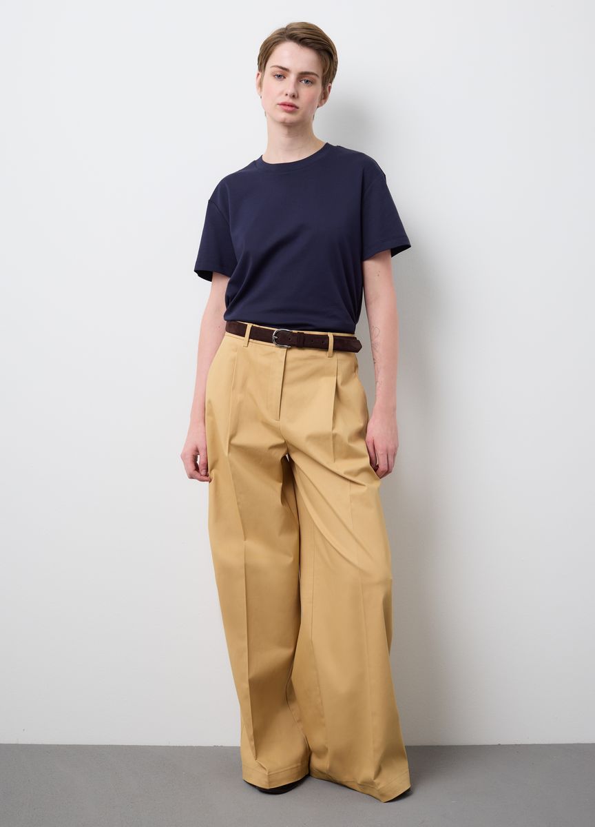 Essentielles Baumwoll-T-Shirt mit Rundhals
