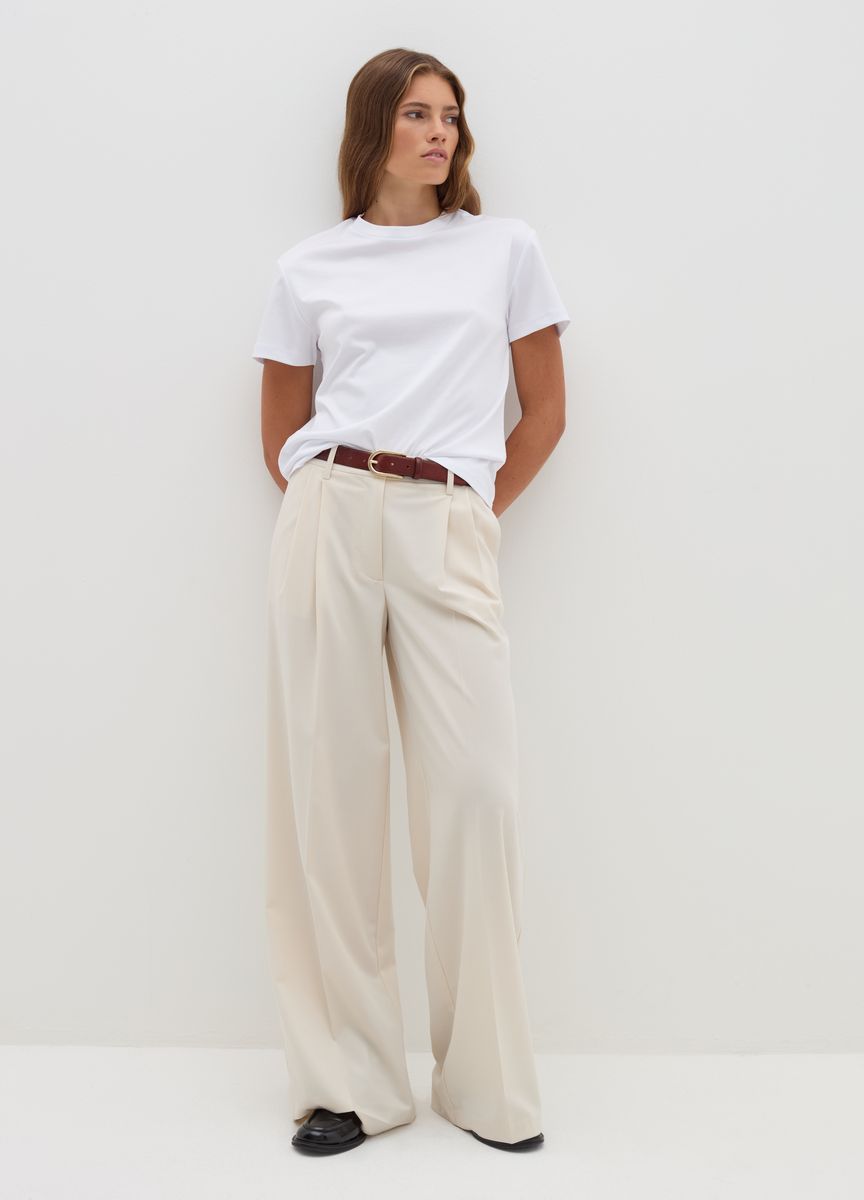Essentielles Baumwoll-T-Shirt mit Rundhals