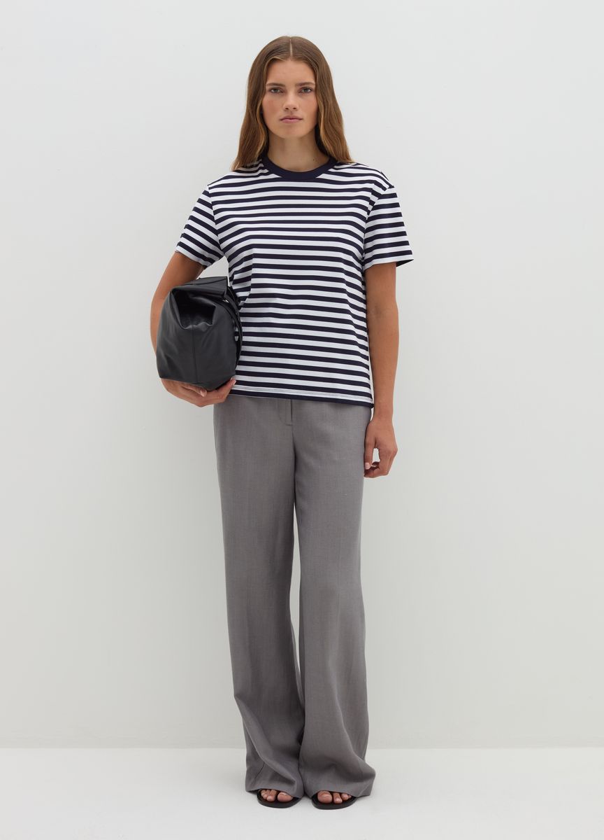 Essentielles Baumwoll-T-Shirt mit Rundhals