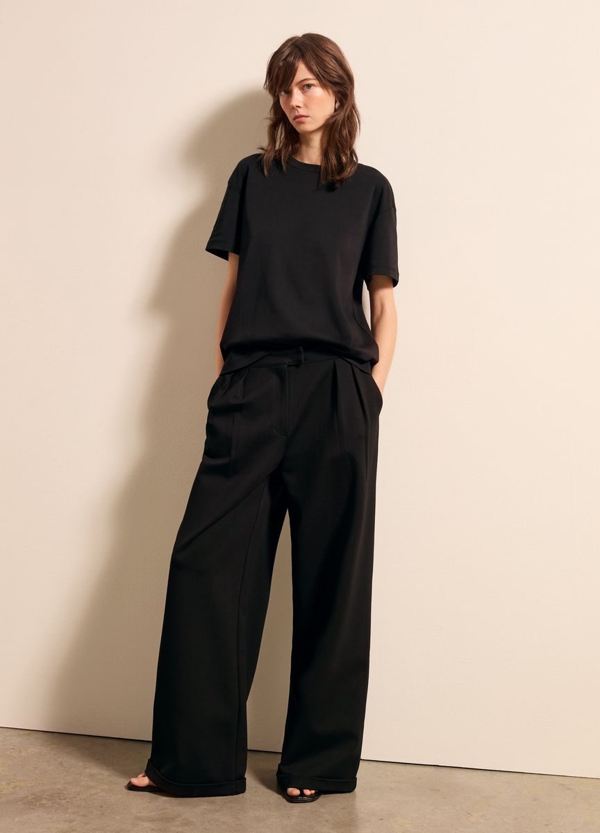 Essentielles Baumwoll-T-Shirt mit Rundhals
