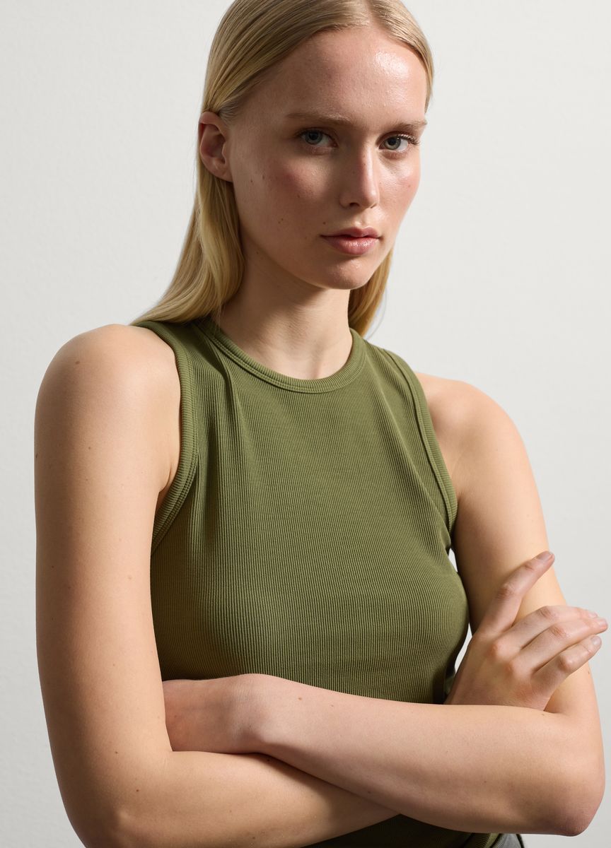 Essentielles Baumwoll-T-Shirt mit Rundhals