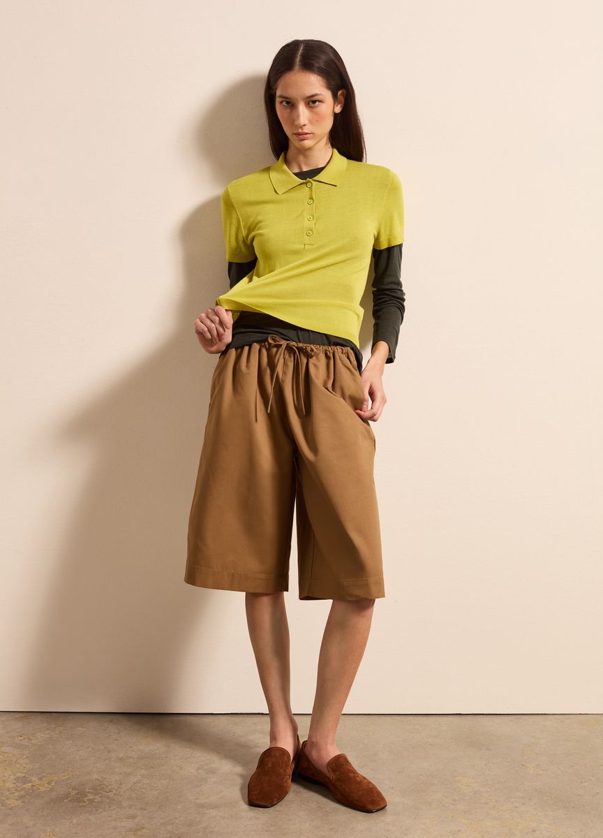 V-Ausschnitt Bluse mit Ballonärmeln