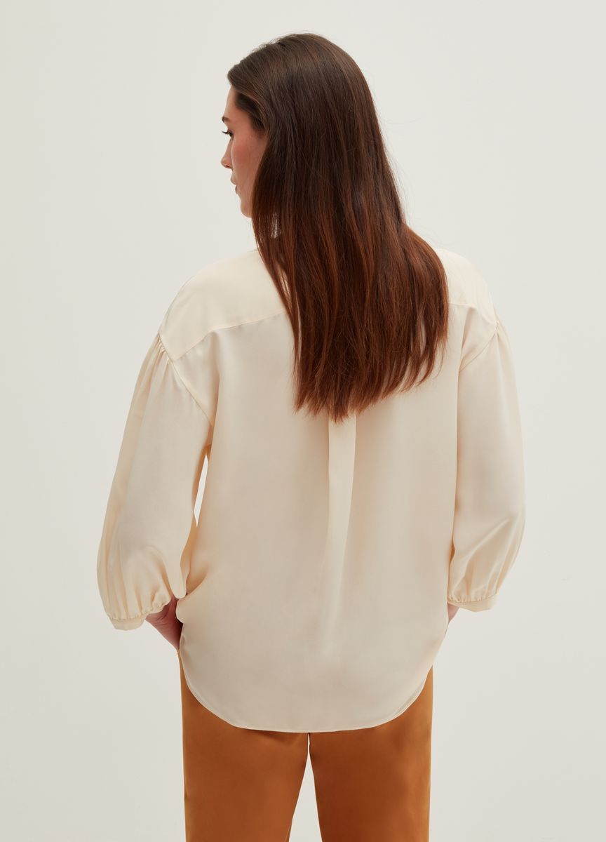 V-Ausschnitt Bluse mit Ballonärmeln