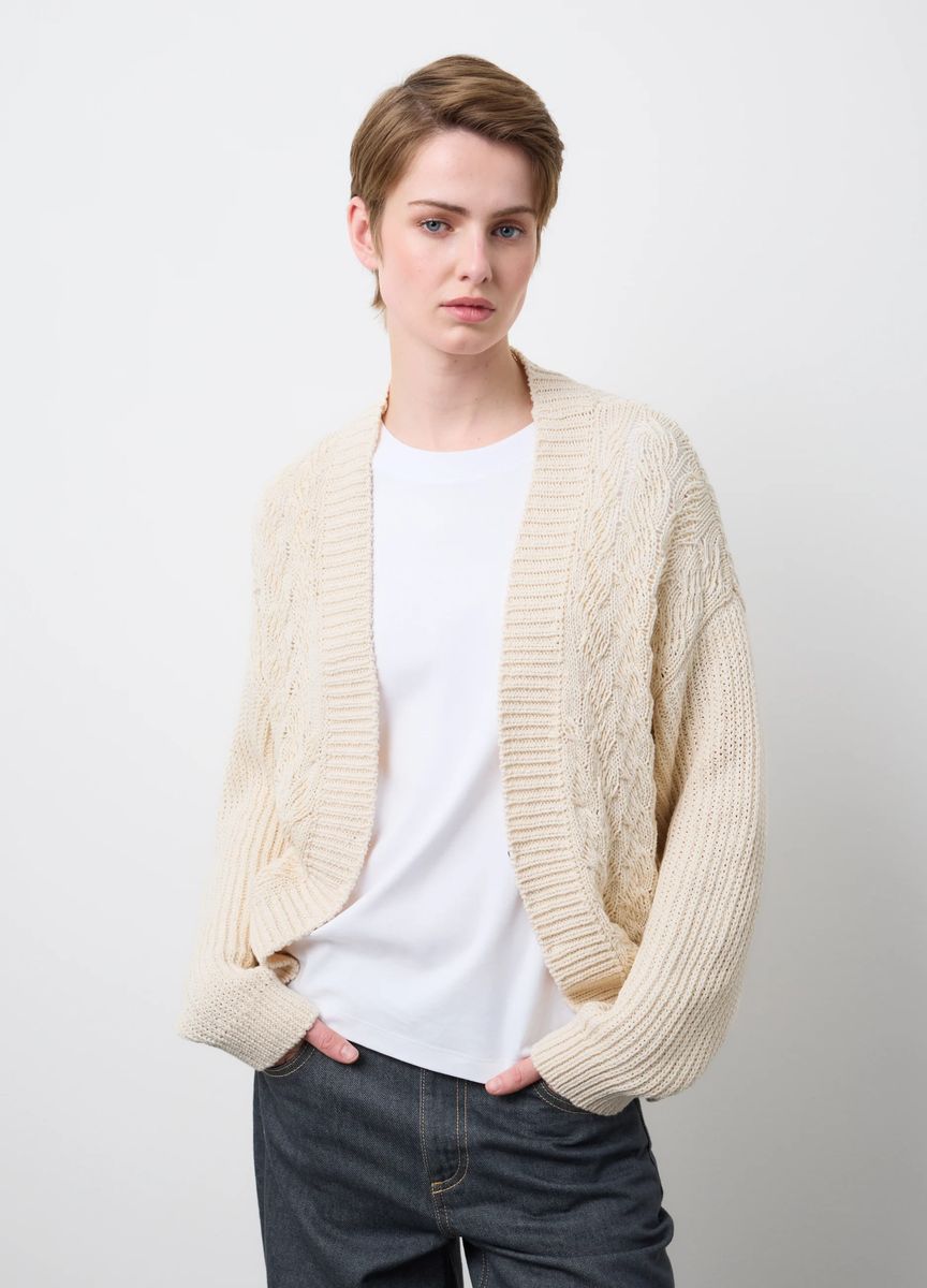 Minimalistischer langer Strickcardigan