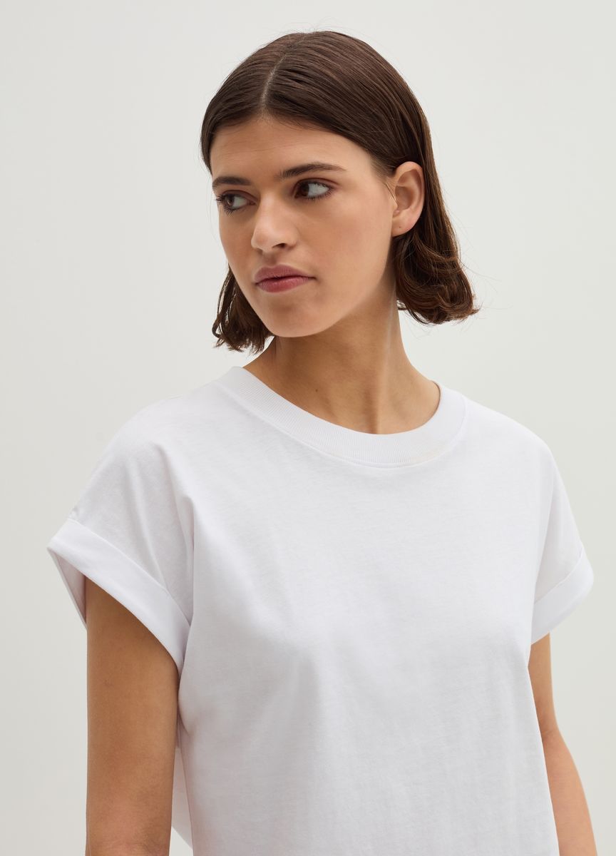 Minimalistisches Halterneck-Tanktop