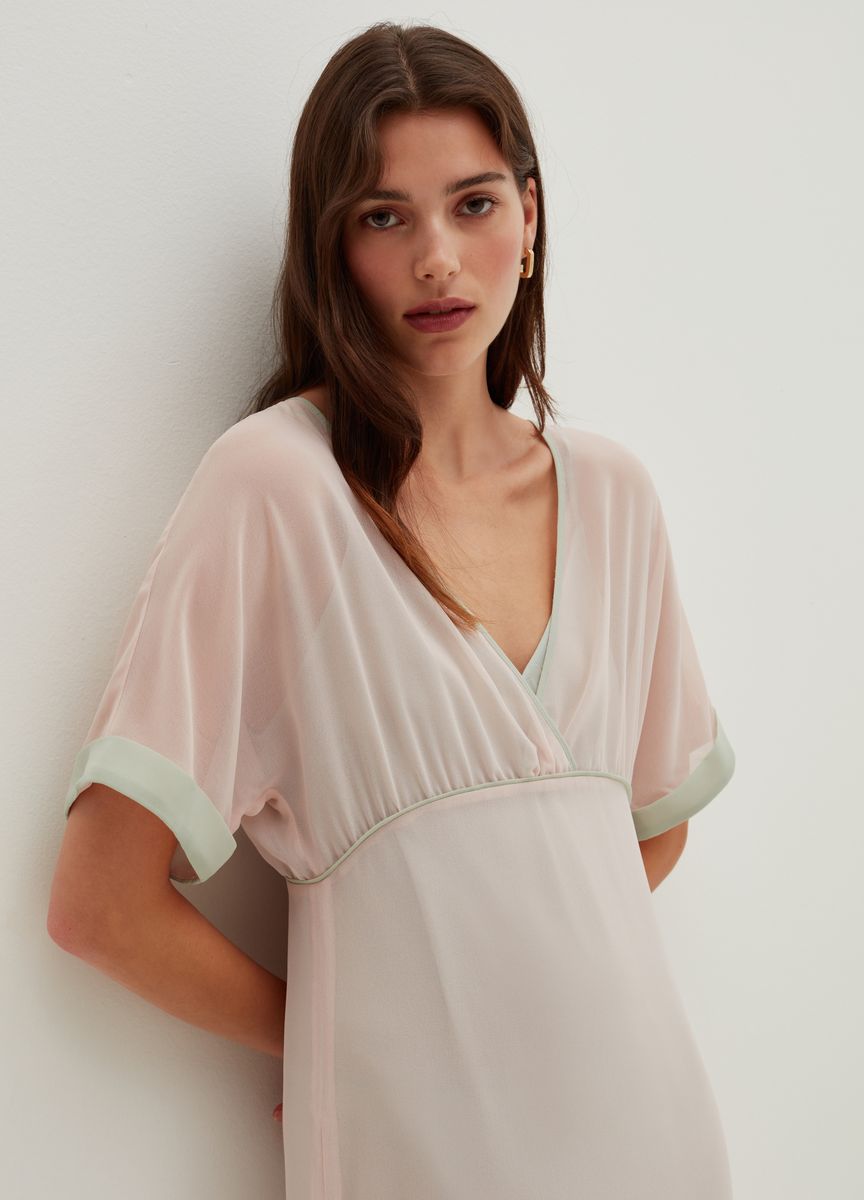 Lagiges Midikleid mit Empire-Taille