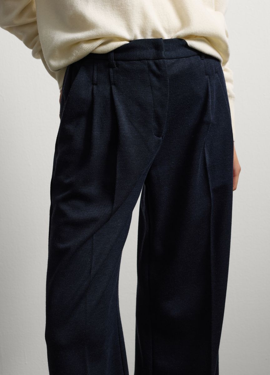 Lagiges Midikleid mit Empire-Taille