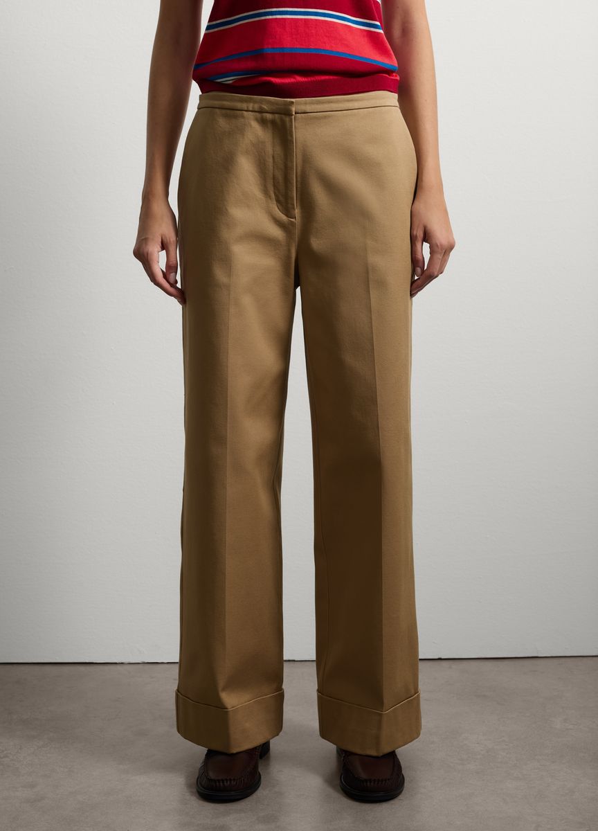 Klassische Stoffhose mit Bügelfalte