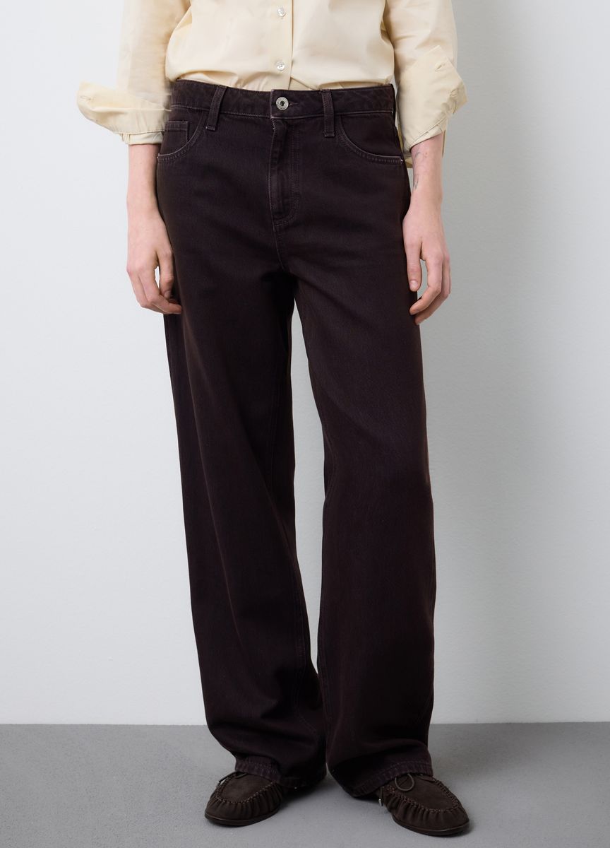 Klassische Stoffhose mit Bügelfalte