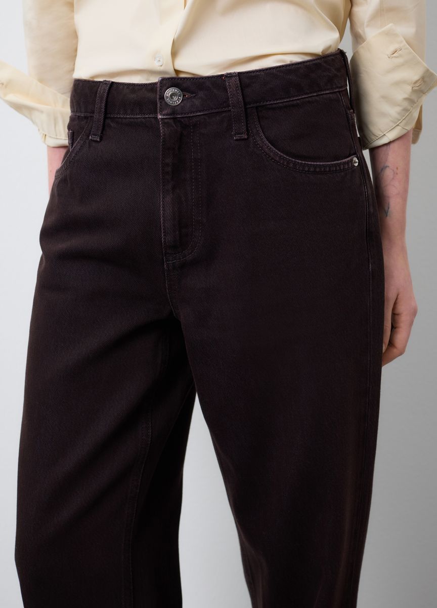 Klassische Stoffhose mit Bügelfalte