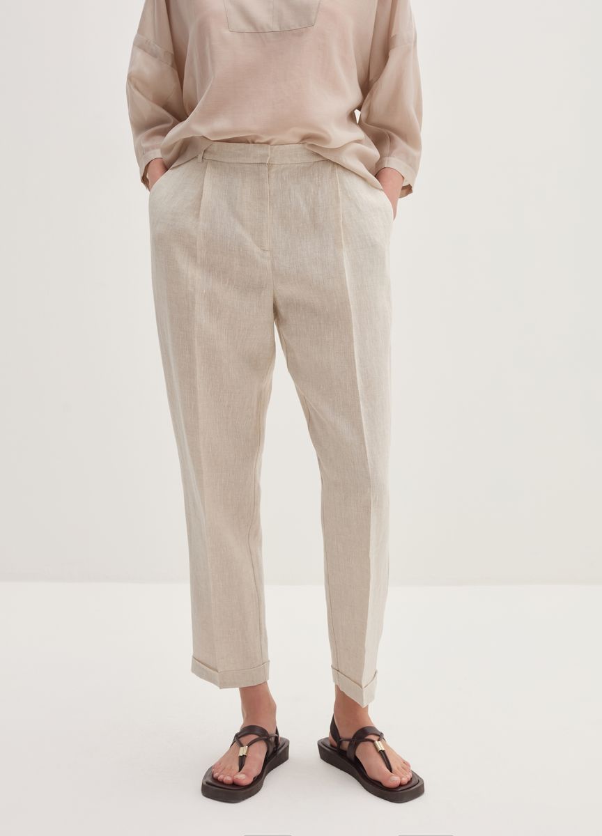 Klassische Stoffhose mit Bügelfalte