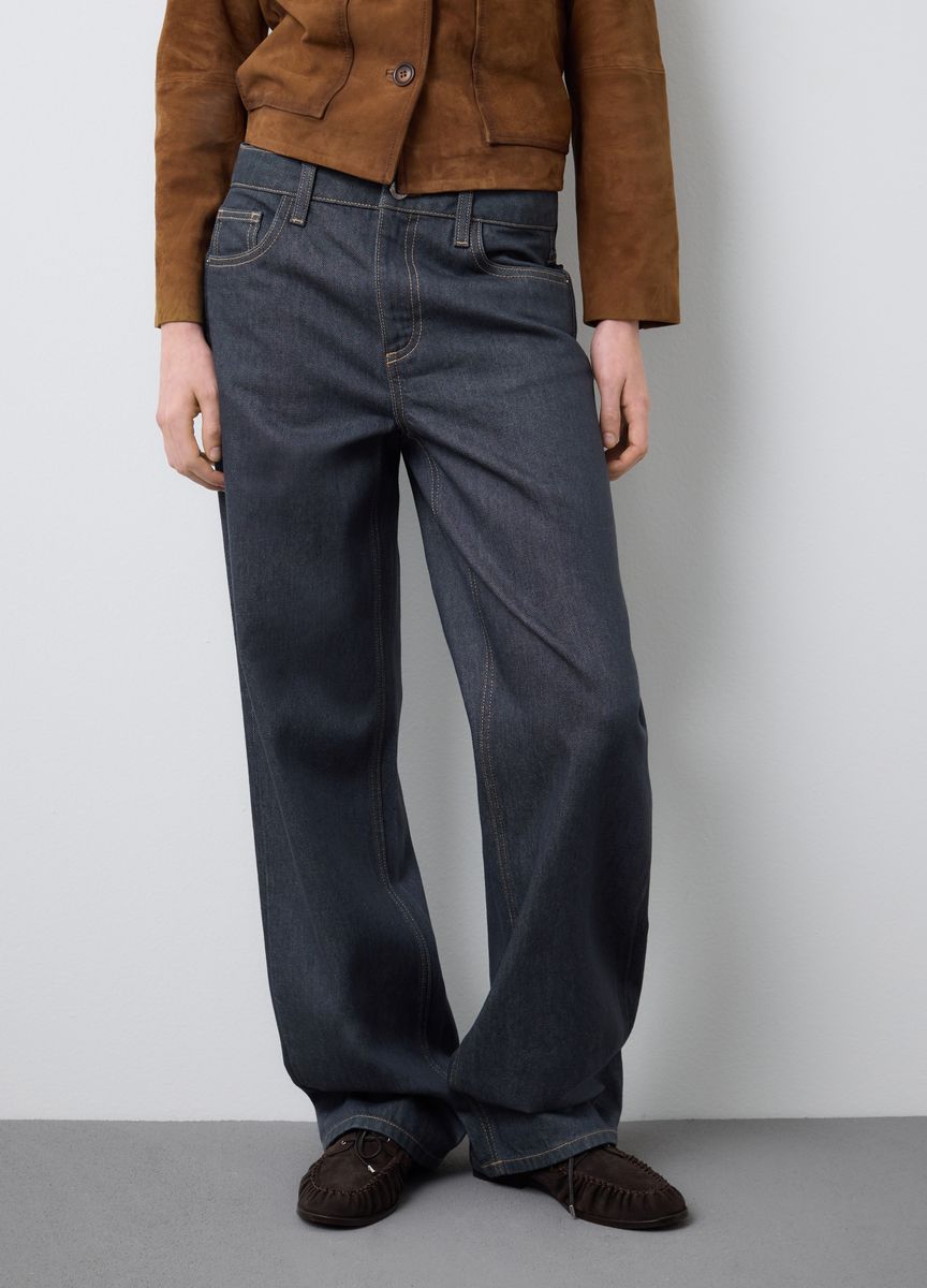 Klassische Stoffhose mit Bügelfalte