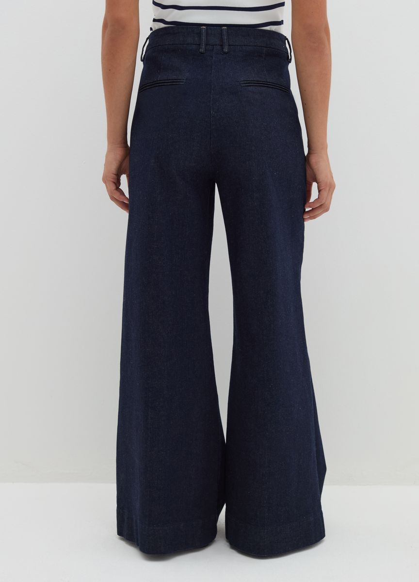 Klassische Stoffhose mit Bügelfalte
