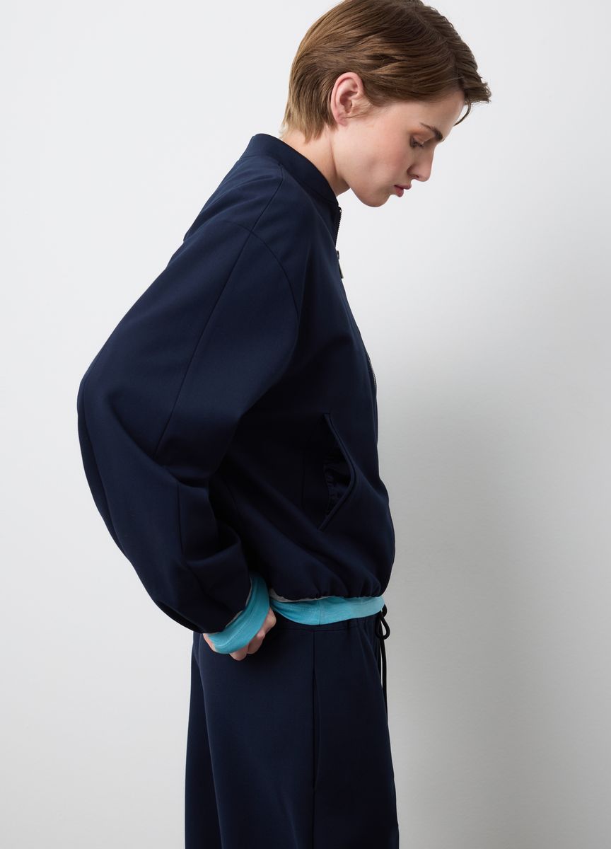 Klassische Stoffhose mit Bügelfalte