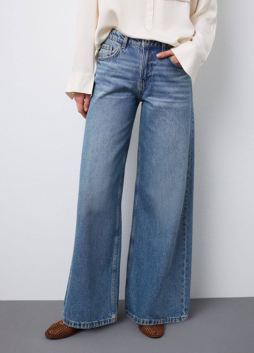 Klassische Stoffhose mit Bügelfalte