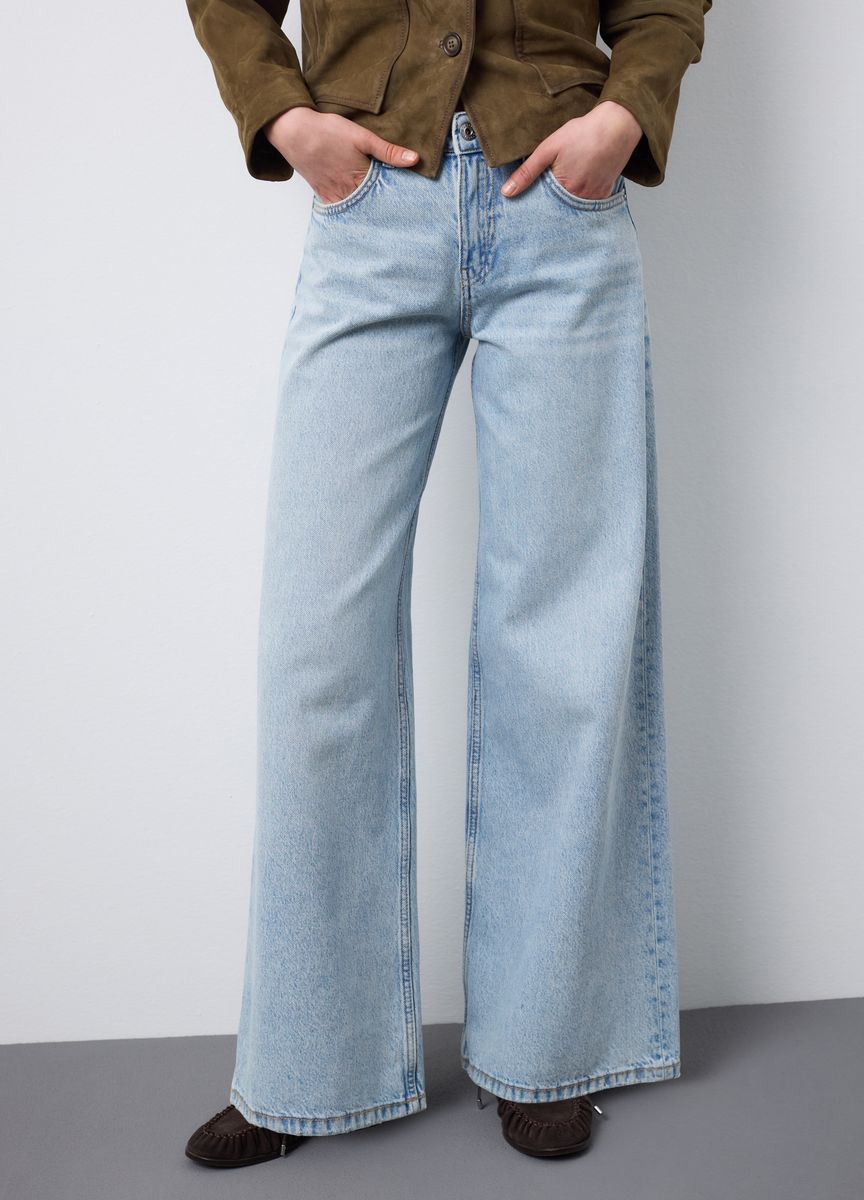 Klassische Stoffhose mit Bügelfalte