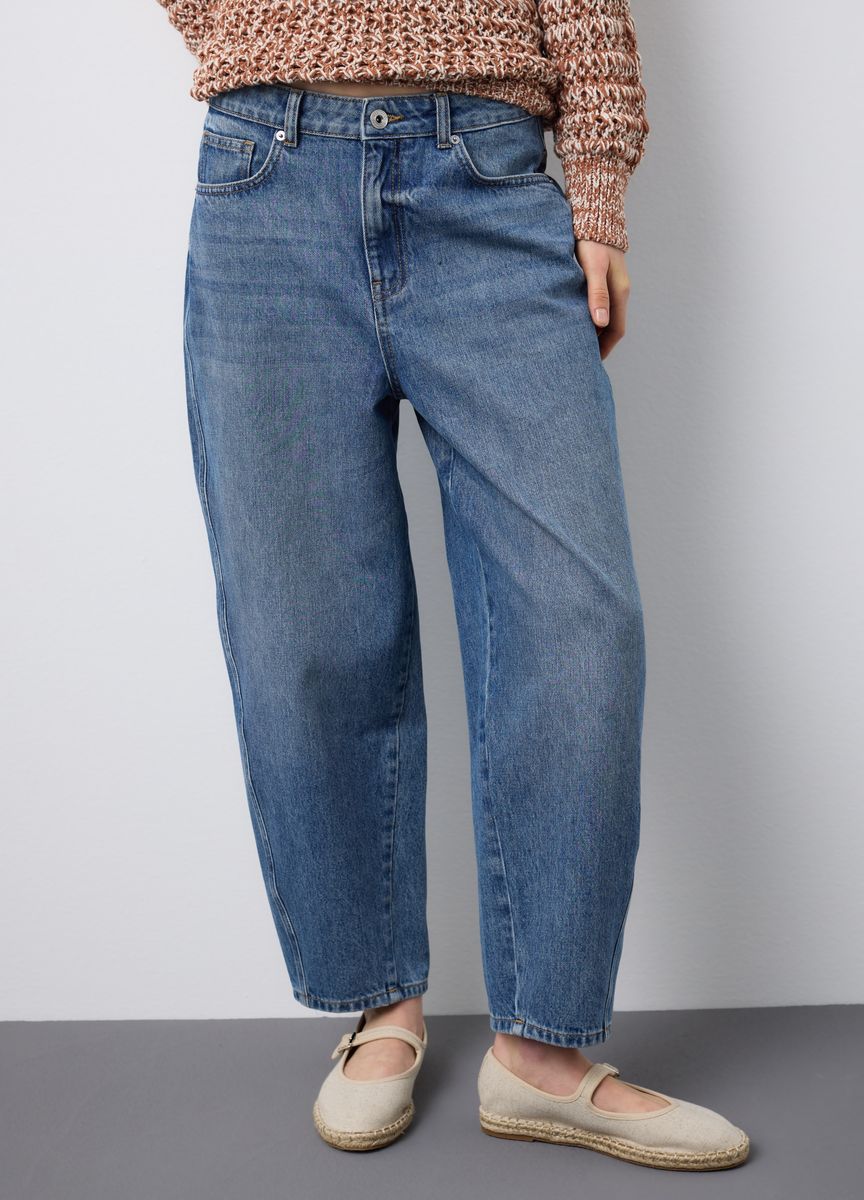 Klassische Stoffhose mit Bügelfalte