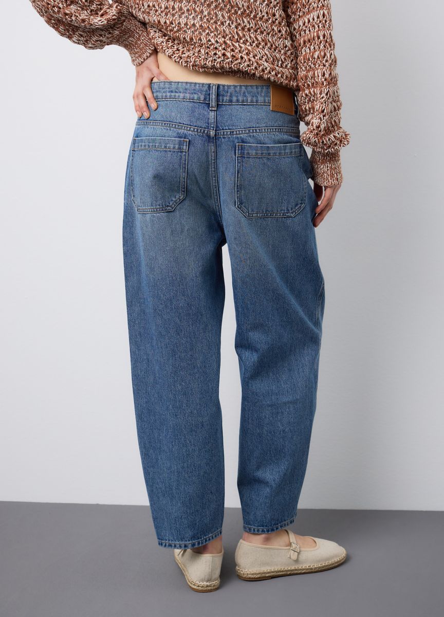 Klassische Stoffhose mit Bügelfalte