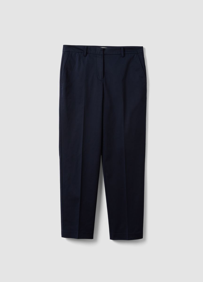 Klassische Stoffhose mit Bügelfalte