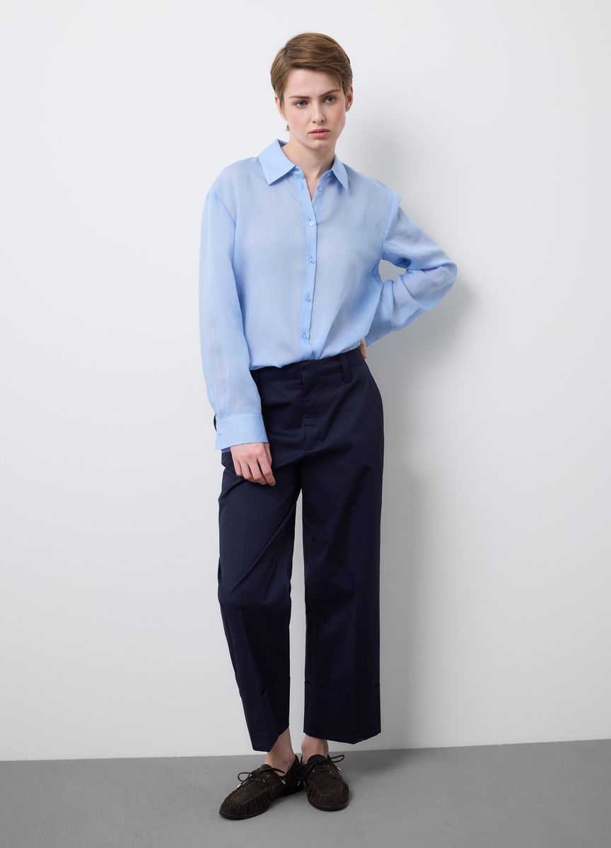 Klassische Stoffhose mit Bügelfalte